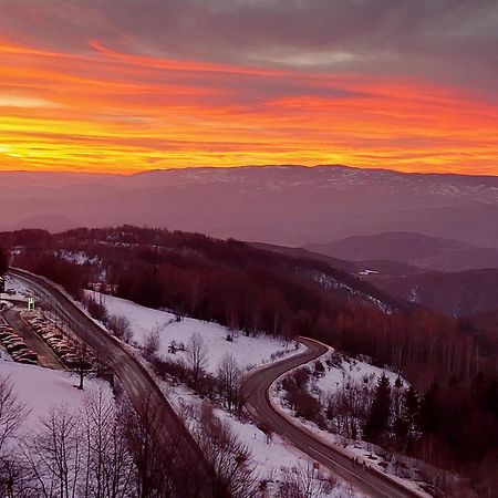 Sunset View Ski & Spa Apartments Kopaonik Ngoại thất bức ảnh